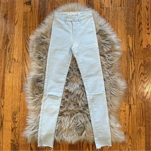 Zara super stretchy light wash skinny jeans / jeggings